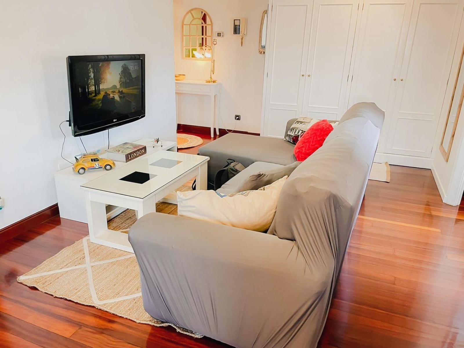 Apartamento Centro De Vigo, Garaje Y Vistas Ria Eksteriør billede